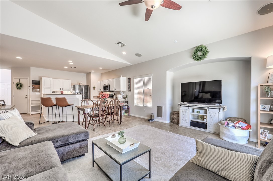 9432 Victory Garden Avenue Las Vegas NV 89149