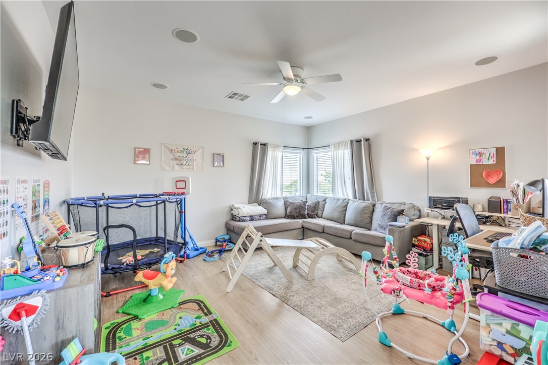 9432 Victory Garden Avenue Las Vegas NV 89149