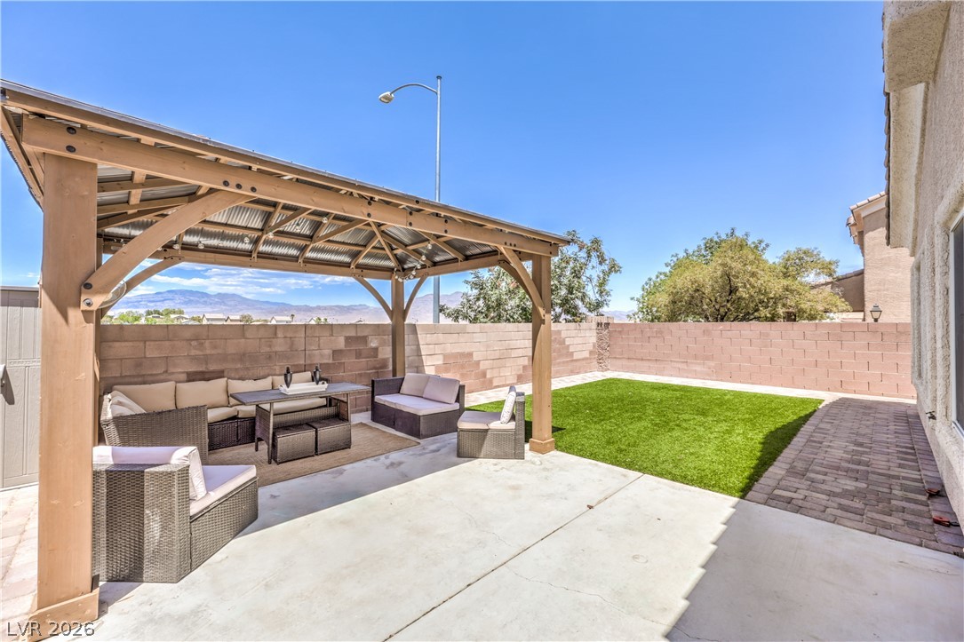 9432 Victory Garden Avenue Las Vegas NV 89149
