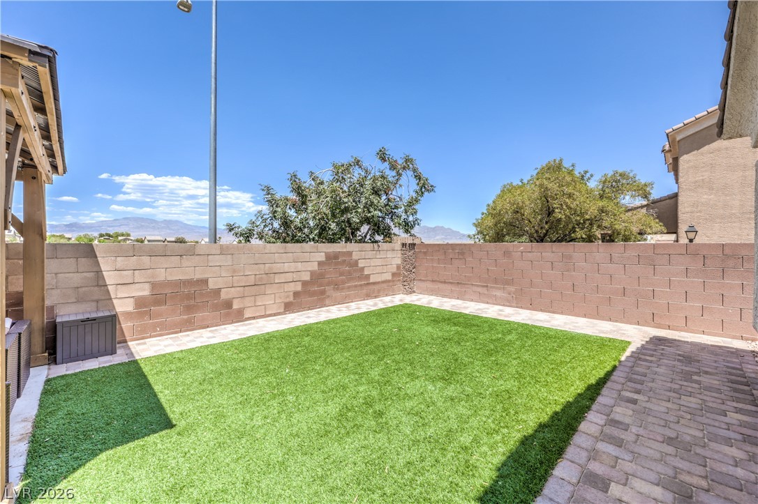 9432 Victory Garden Avenue Las Vegas NV 89149
