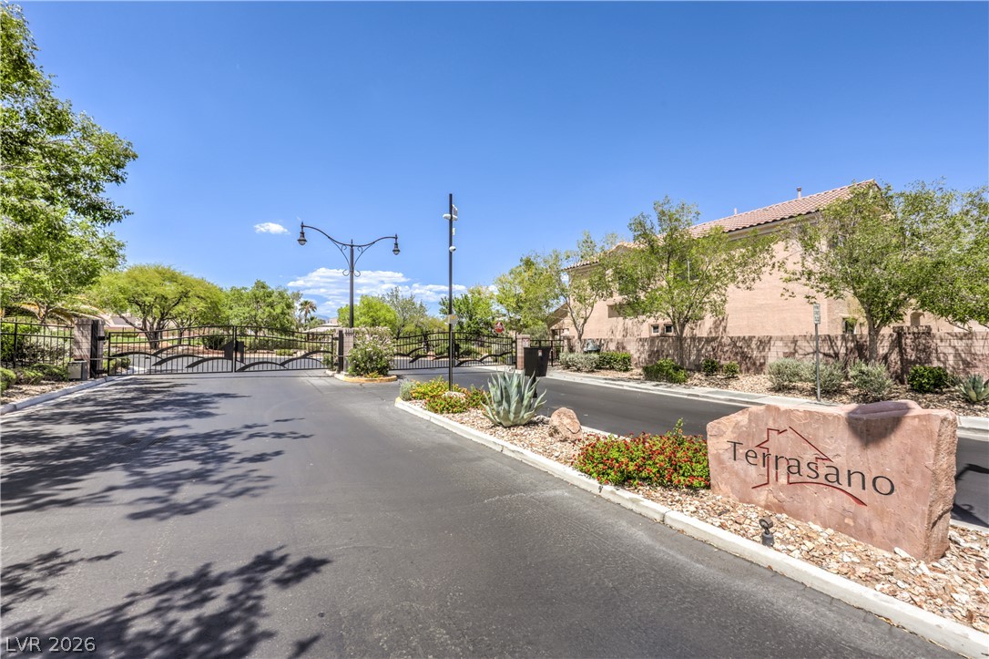 9432 Victory Garden Avenue Las Vegas NV 89149