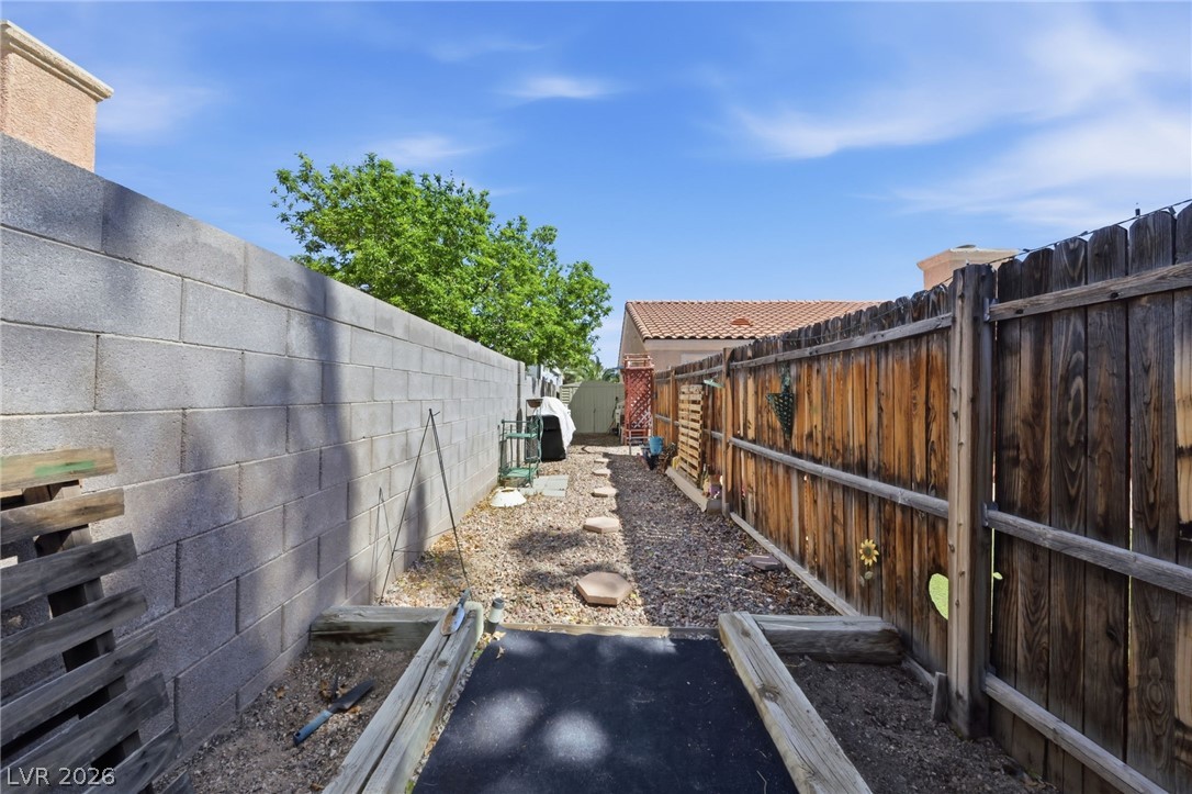 4921 Breezy Day Drive North Las Vegas NV 89031