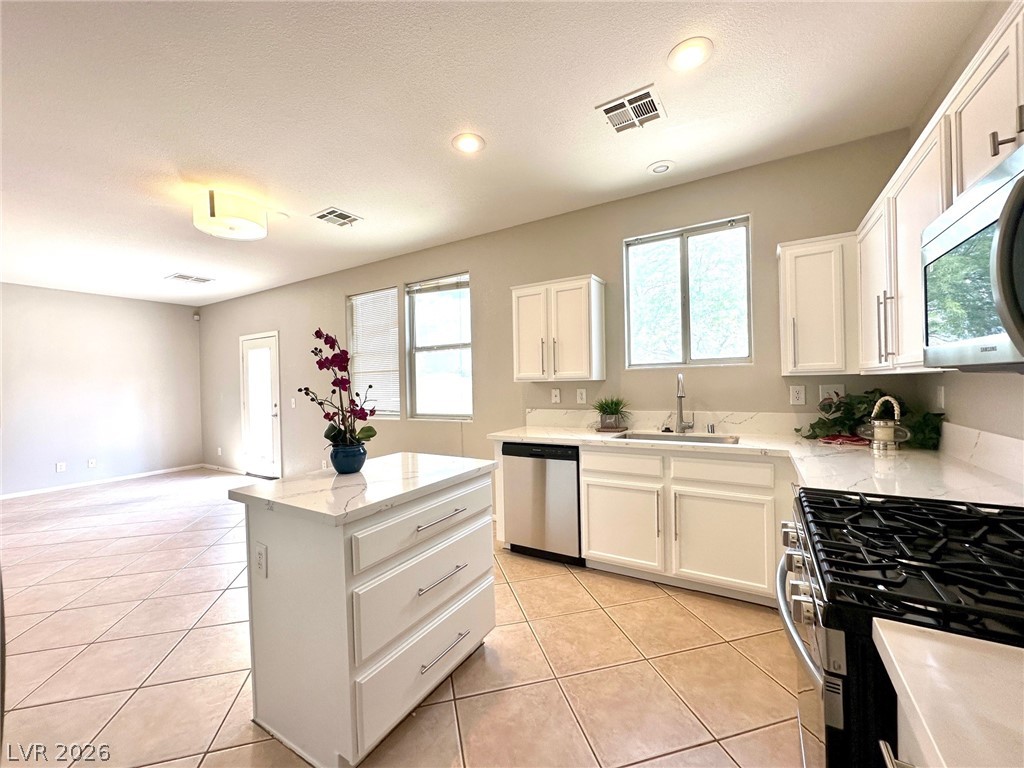 5007 Caprock Canyon Avenue Las Vegas NV 89139