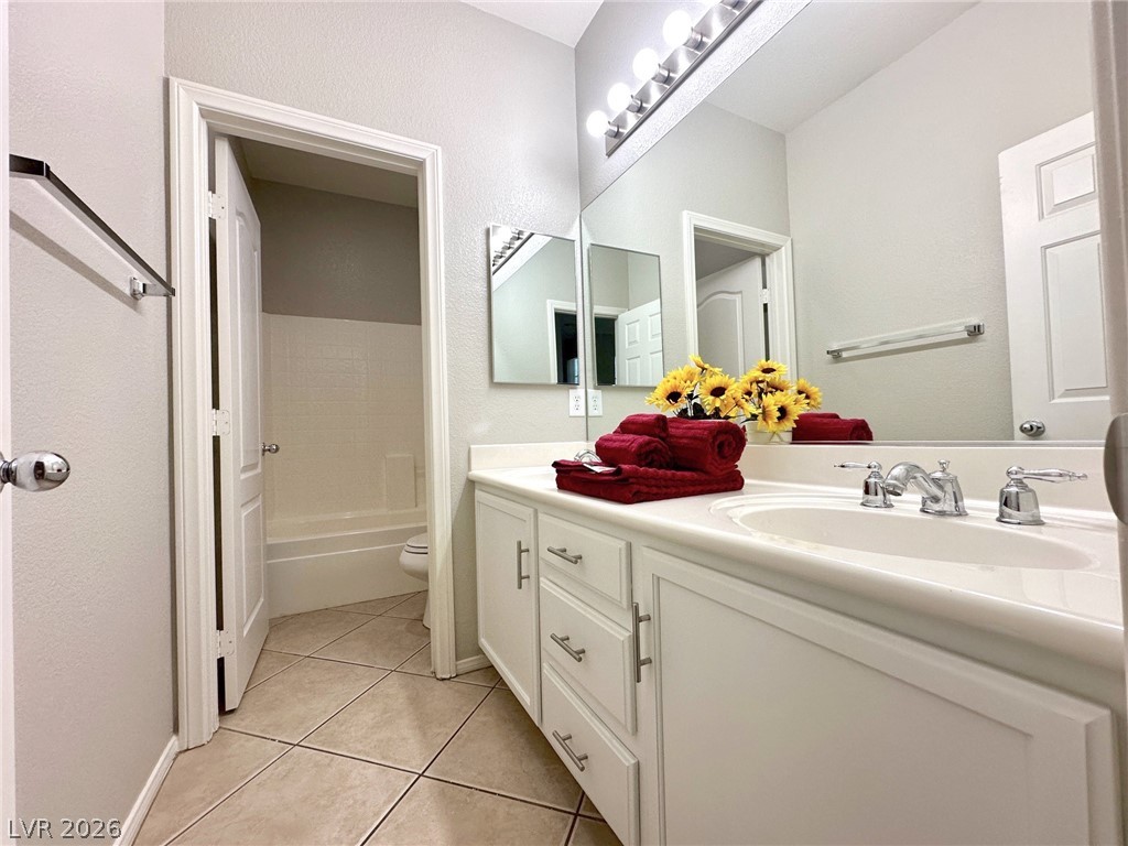 5007 Caprock Canyon Avenue Las Vegas NV 89139