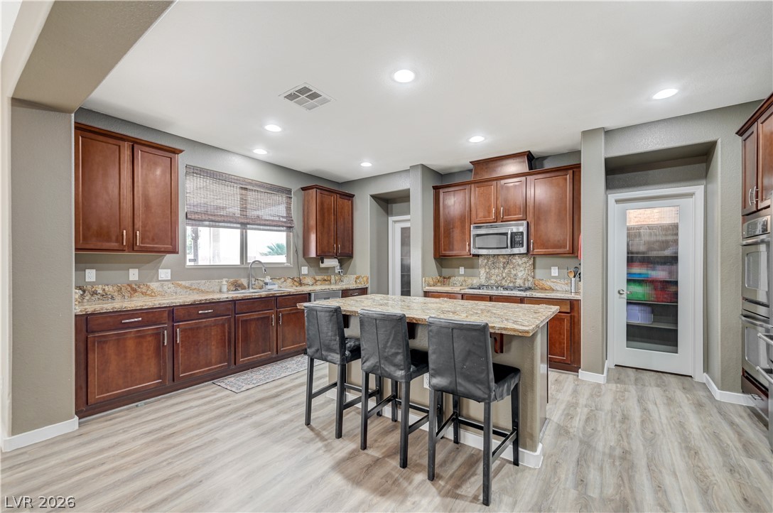 1812 La Calera Avenue North Las Vegas NV 89084