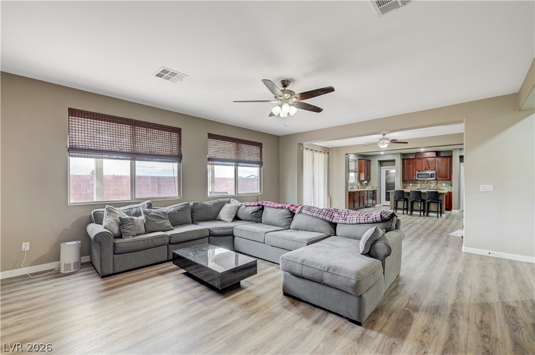 1812 La Calera Avenue North Las Vegas NV 89084