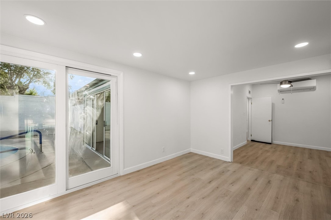 4315 Ridgedale Avenue Las Vegas NV 89121