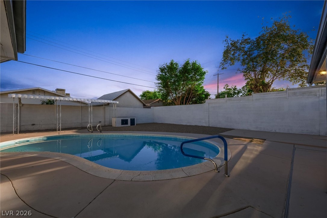 4315 Ridgedale Avenue Las Vegas NV 89121