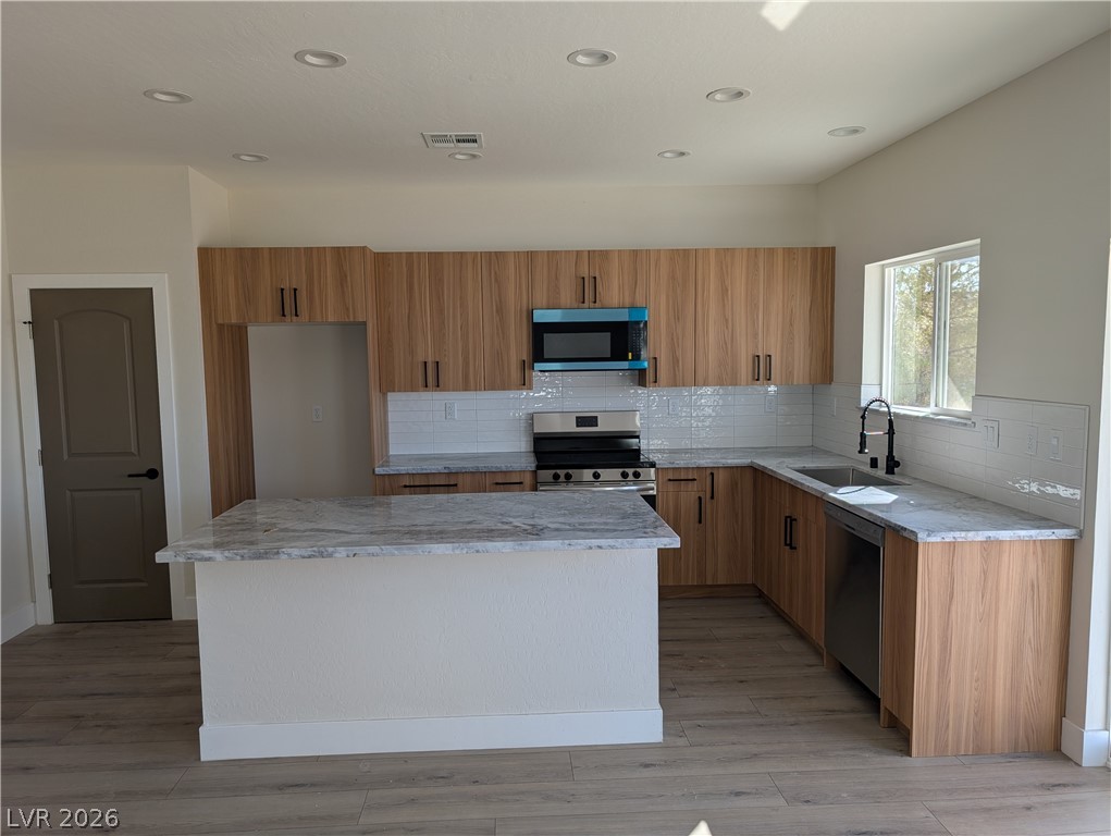 5691 Alderwood Pahrump NV 89060