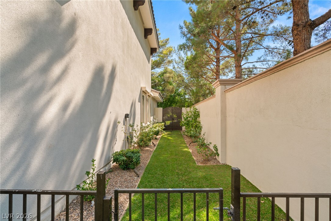 2272 Coral Ridge Avenue Henderson NV 89052