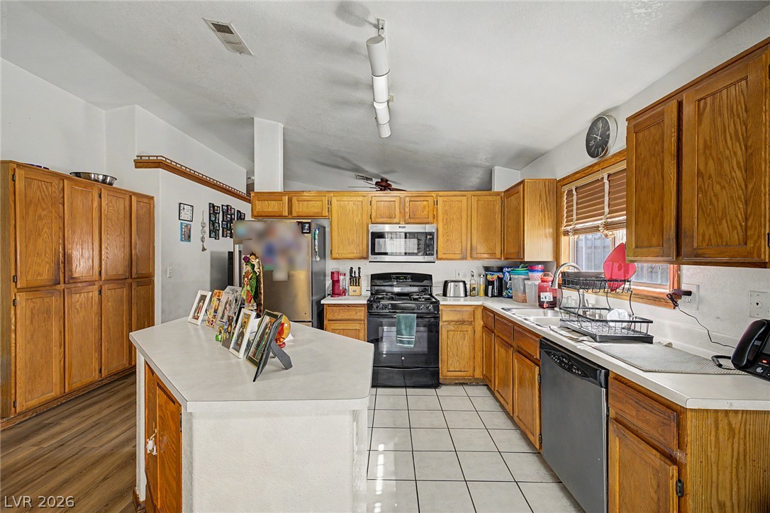 6352 Gold Canyon Drive Las Vegas NV 89156