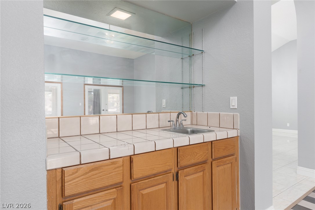 5305 Braemar Drive Las Vegas NV 89130
