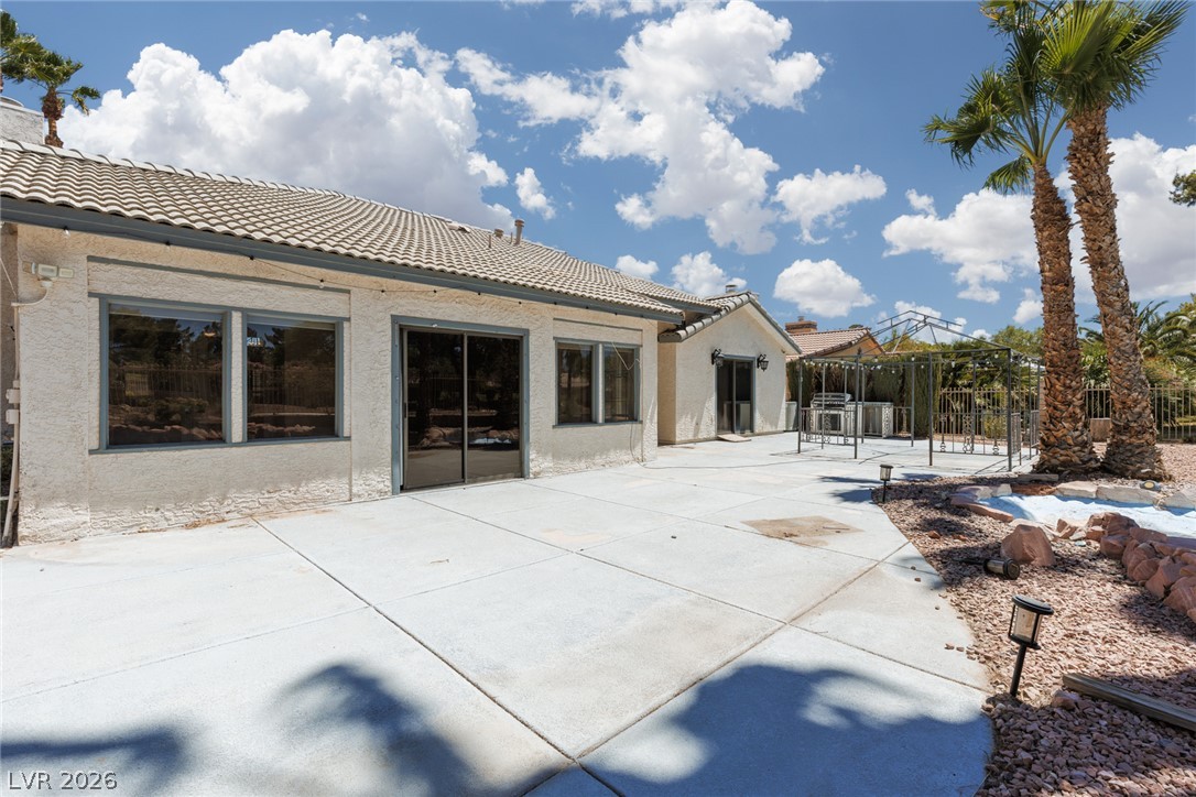 5305 Braemar Drive Las Vegas NV 89130