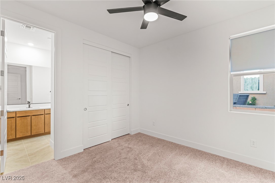 10851 Hanwicke Harbor Avenue Las Vegas NV 89166