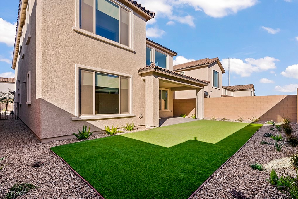 10851 Hanwicke Harbor Avenue Las Vegas NV 89166