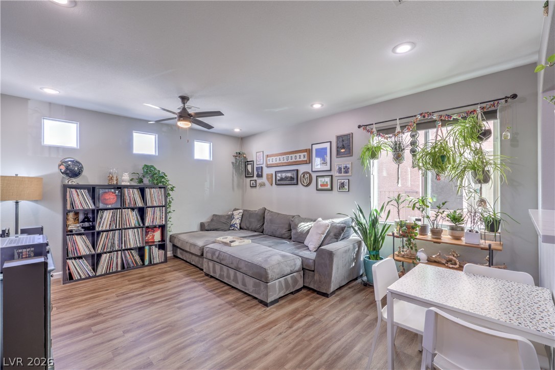 422 Lime Grass Avenue Las Vegas NV 89183