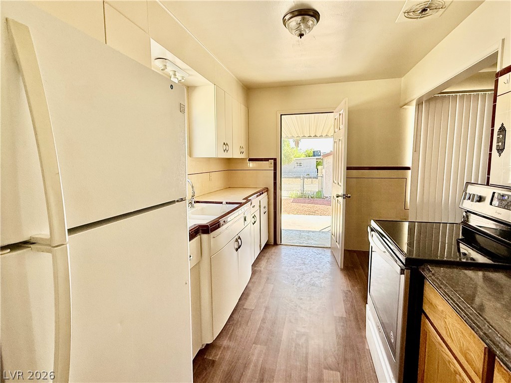 1133 Darmak Drive Las Vegas NV 89102