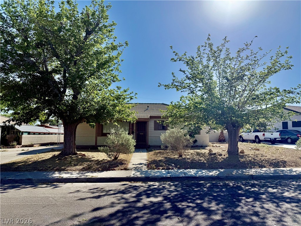 1133 Darmak Drive Las Vegas NV 89102