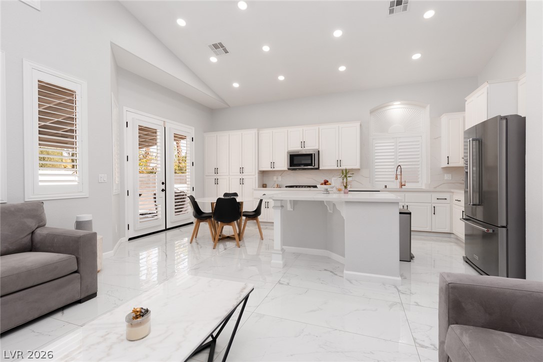 8504 Chiquita Drive Las Vegas NV 89128