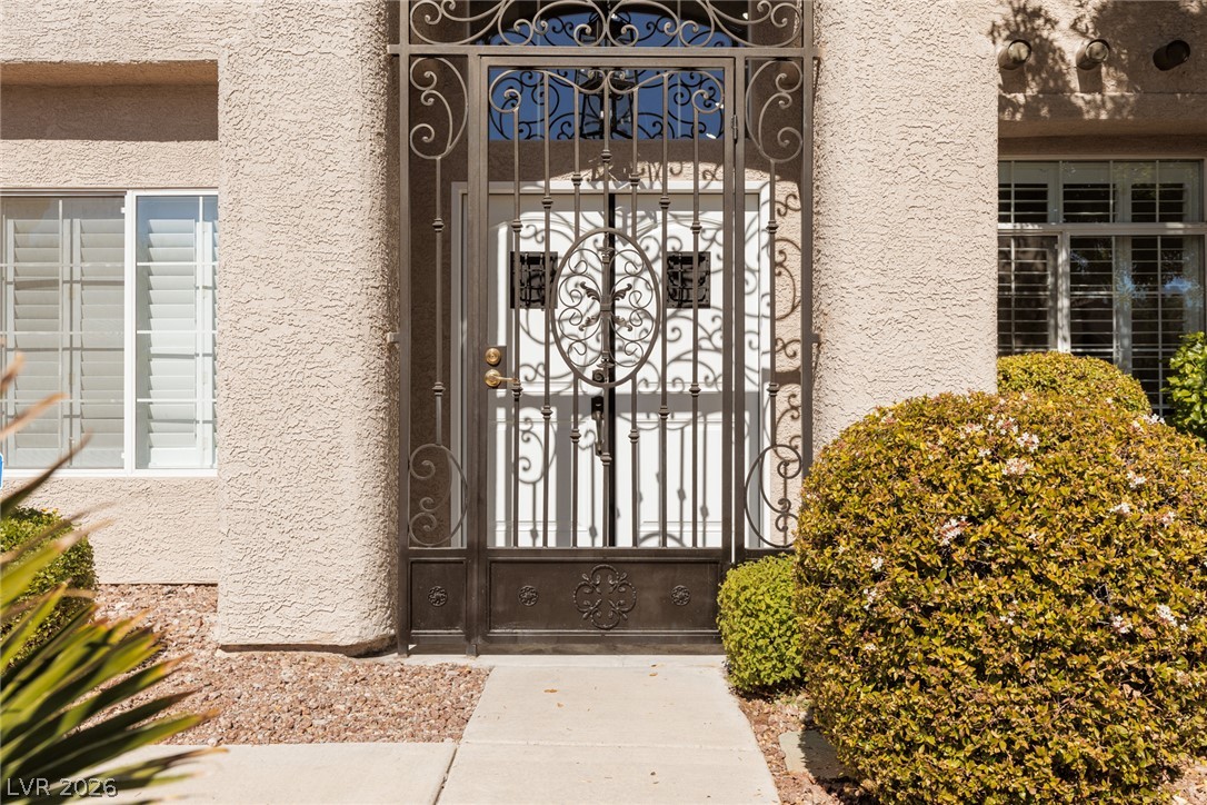 8504 Chiquita Drive Las Vegas NV 89128