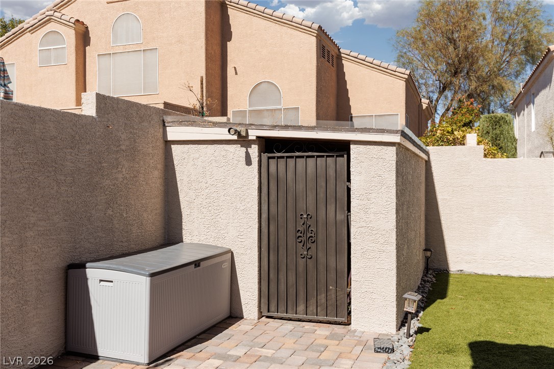 8504 Chiquita Drive Las Vegas NV 89128
