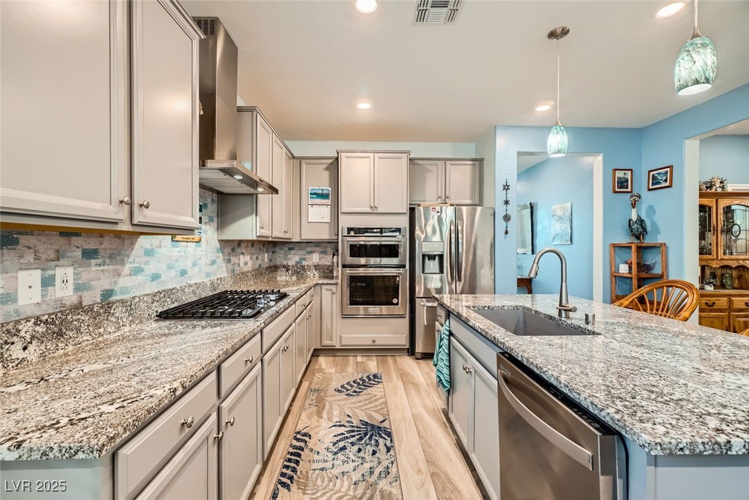2122 Thelen Avenue North Las Vegas NV 89086