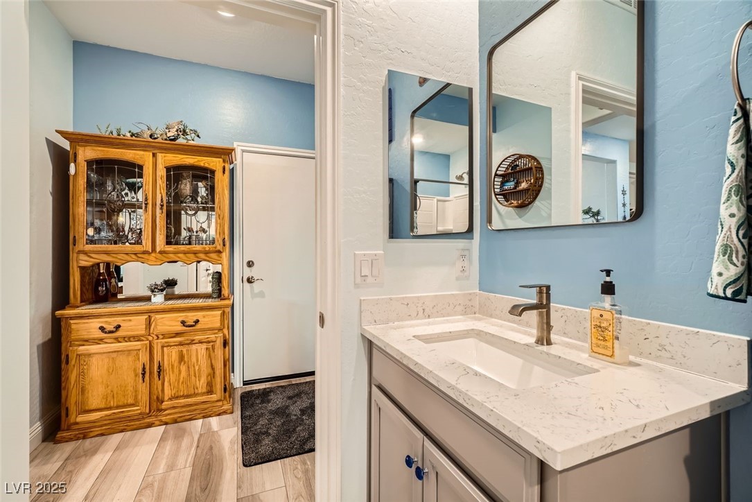 2122 Thelen Avenue North Las Vegas NV 89086