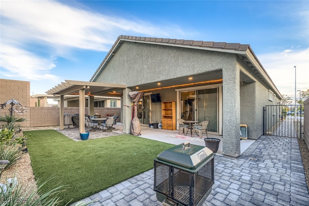 2122 Thelen Avenue North Las Vegas NV 89086