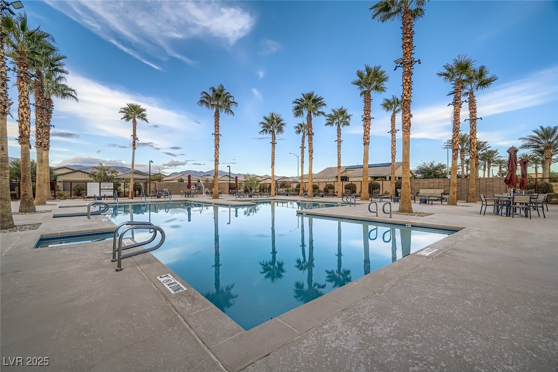 2122 Thelen Avenue North Las Vegas NV 89086