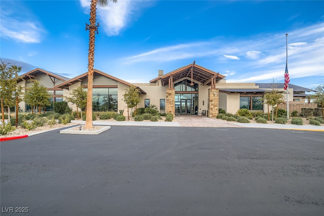 2122 Thelen Avenue North Las Vegas NV 89086