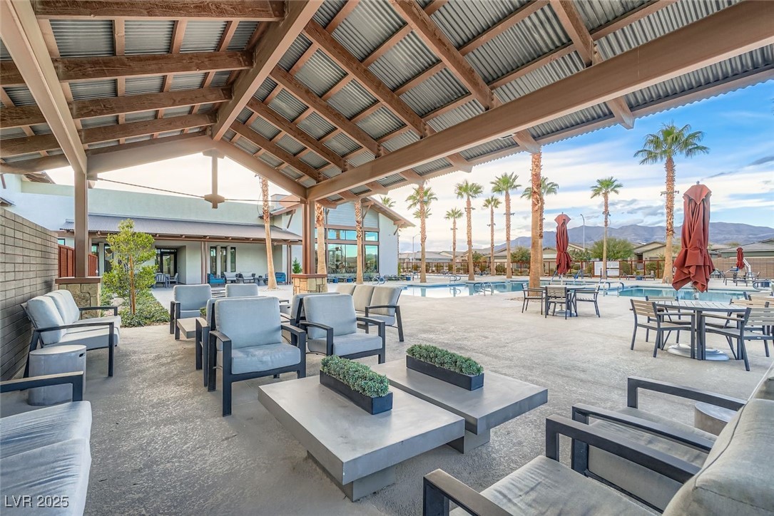 2122 Thelen Avenue North Las Vegas NV 89086
