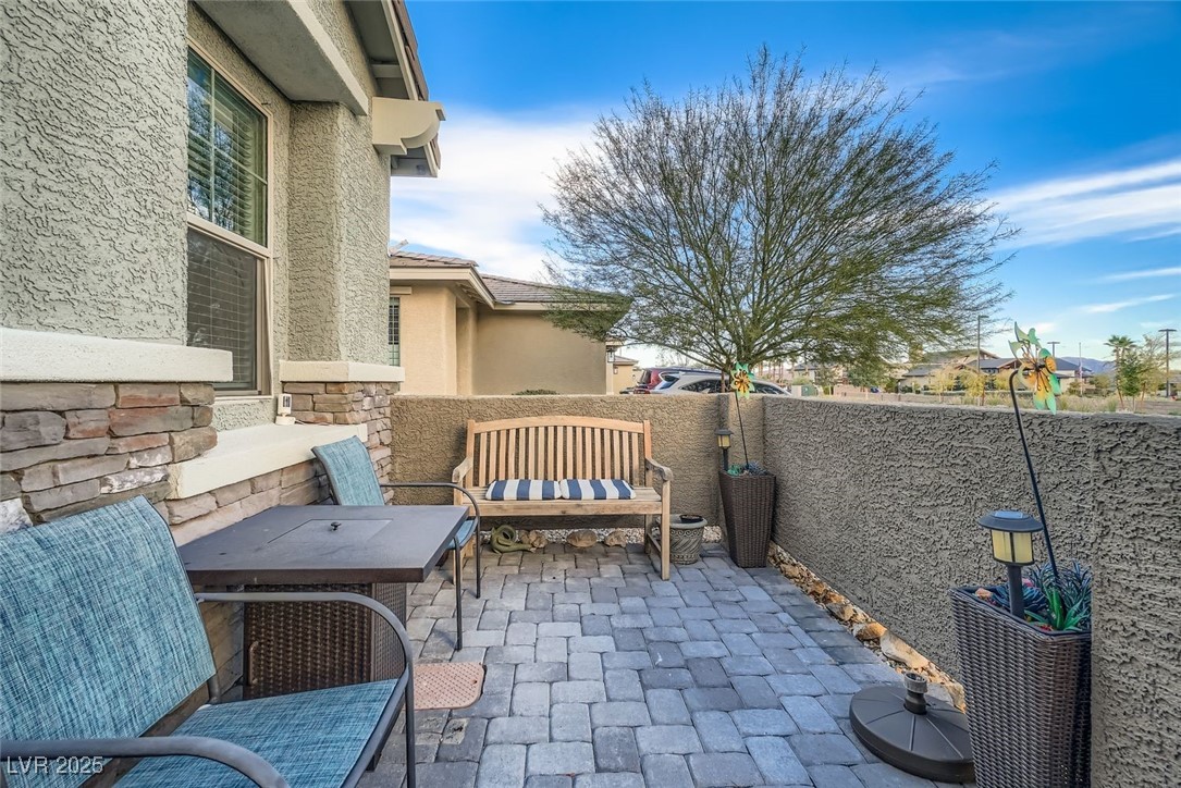 2122 Thelen Avenue North Las Vegas NV 89086