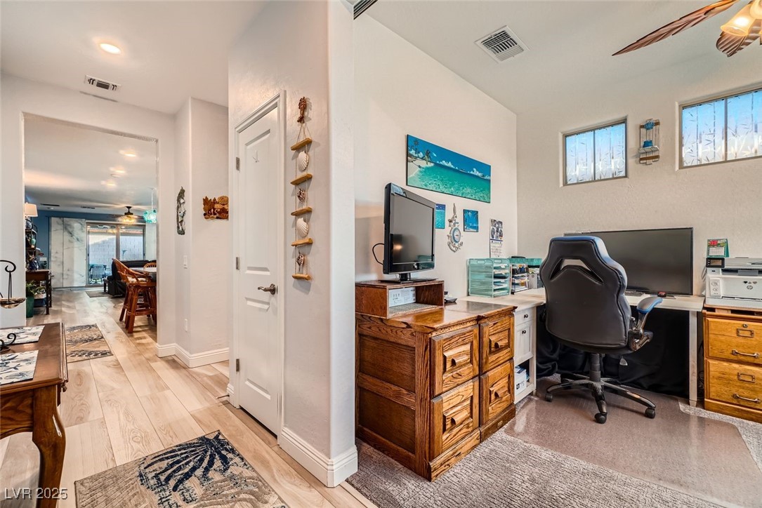 2122 Thelen Avenue North Las Vegas NV 89086