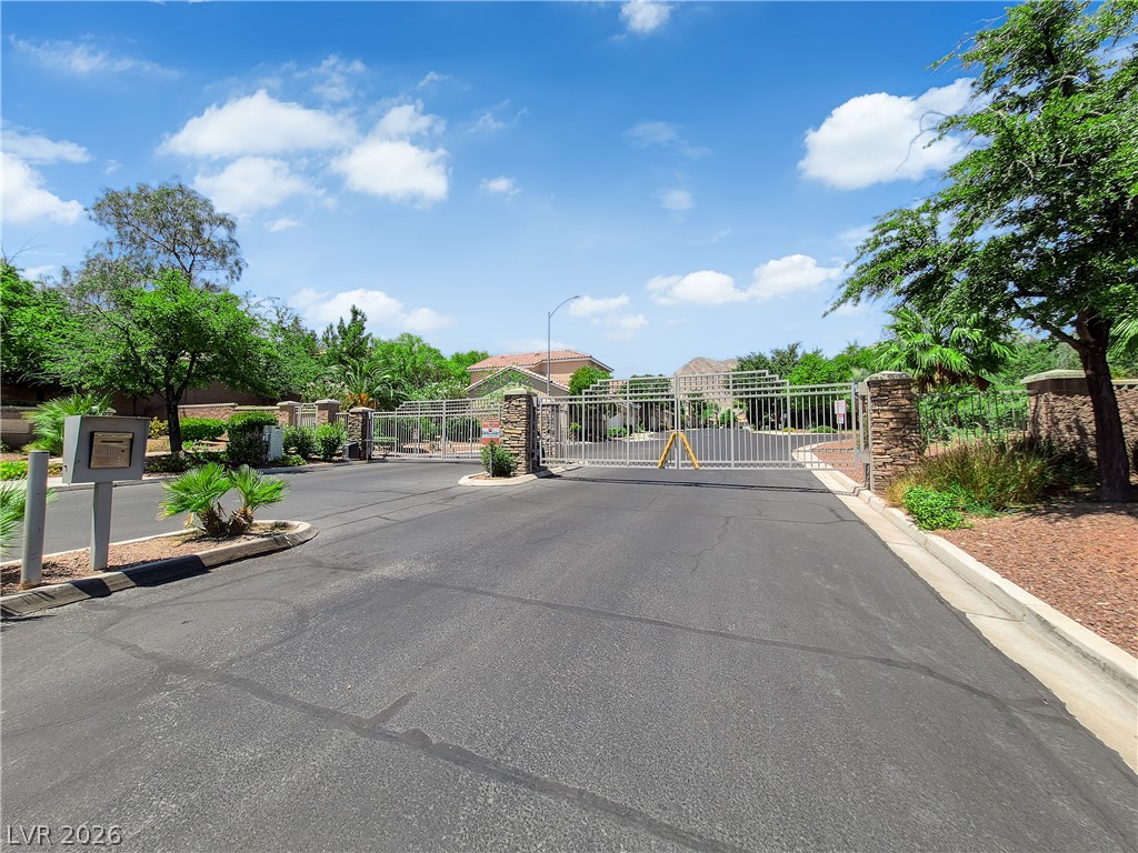 10400 Nutt Creek Avenue Las Vegas NV 89129