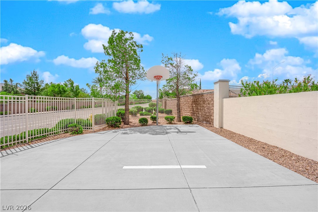 10400 Nutt Creek Avenue Las Vegas NV 89129