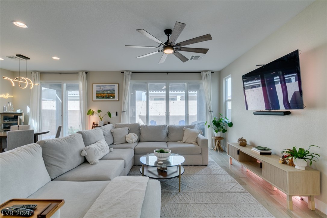 5059 Tranquil View Street Las Vegas NV 89130