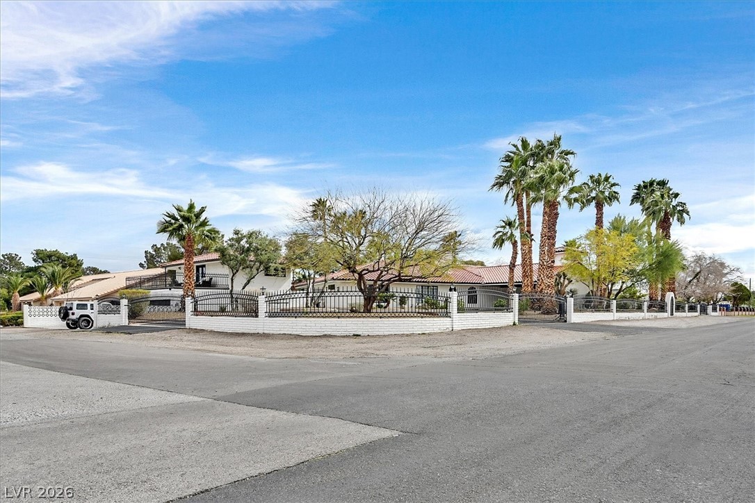 5775 Darby Avenue Las Vegas NV 89146