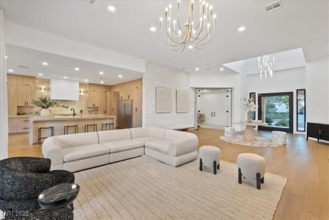 1416 Iron Hills Lane Las Vegas NV 89134