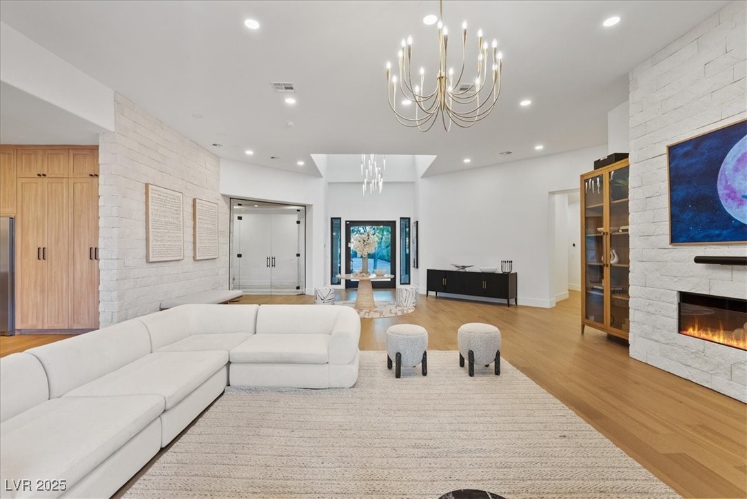 1416 Iron Hills Lane Las Vegas NV 89134