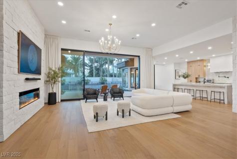 1416 Iron Hills Lane Las Vegas NV 89134