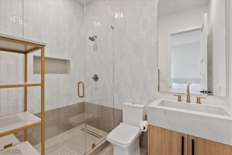 1416 Iron Hills Lane Las Vegas NV 89134