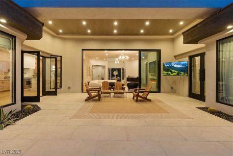 1416 Iron Hills Lane Las Vegas NV 89134