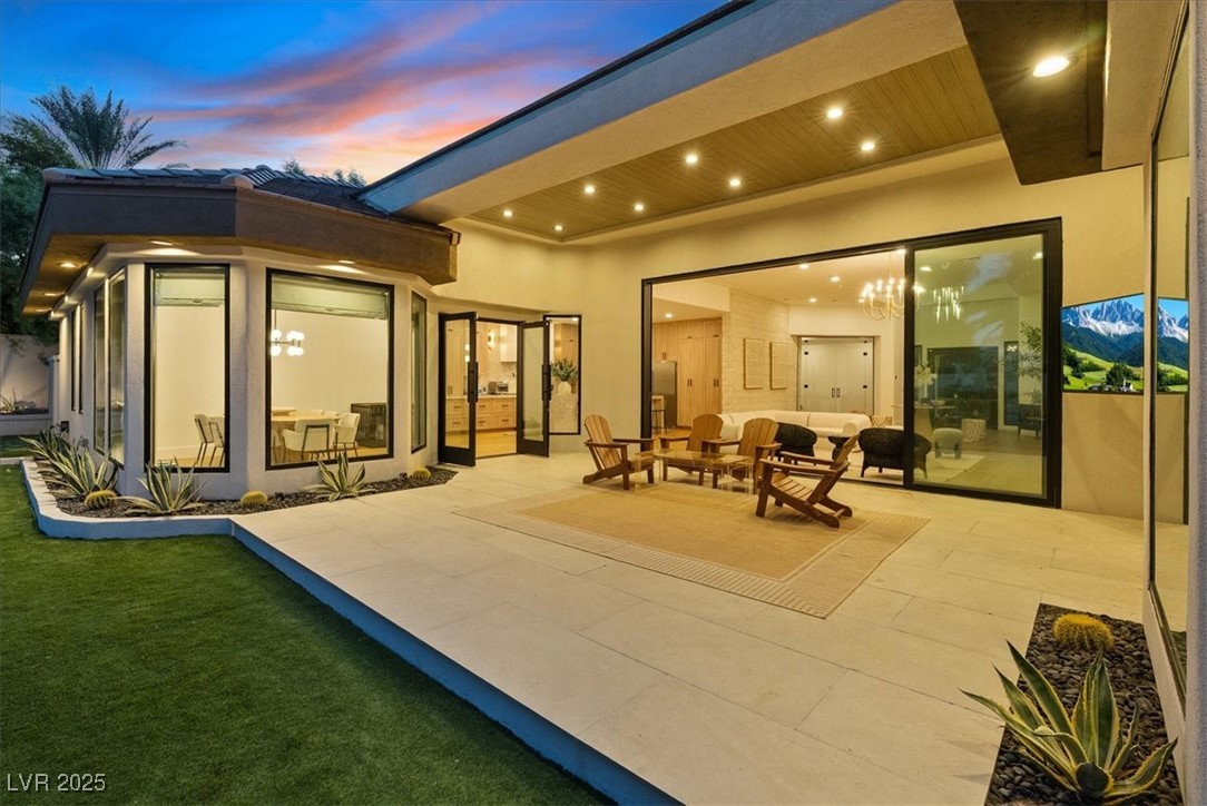 1416 Iron Hills Lane Las Vegas NV 89134