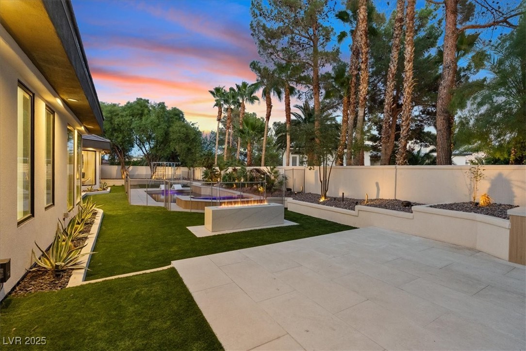 1416 Iron Hills Lane Las Vegas NV 89134