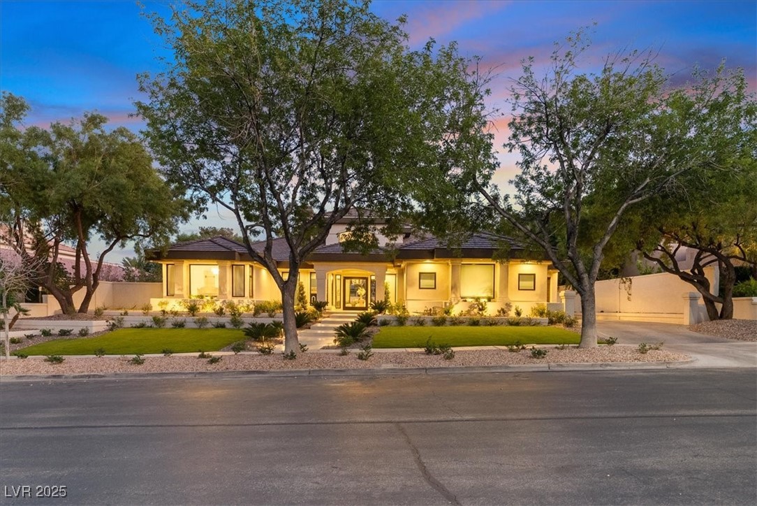 1416 Iron Hills Lane Las Vegas NV 89134