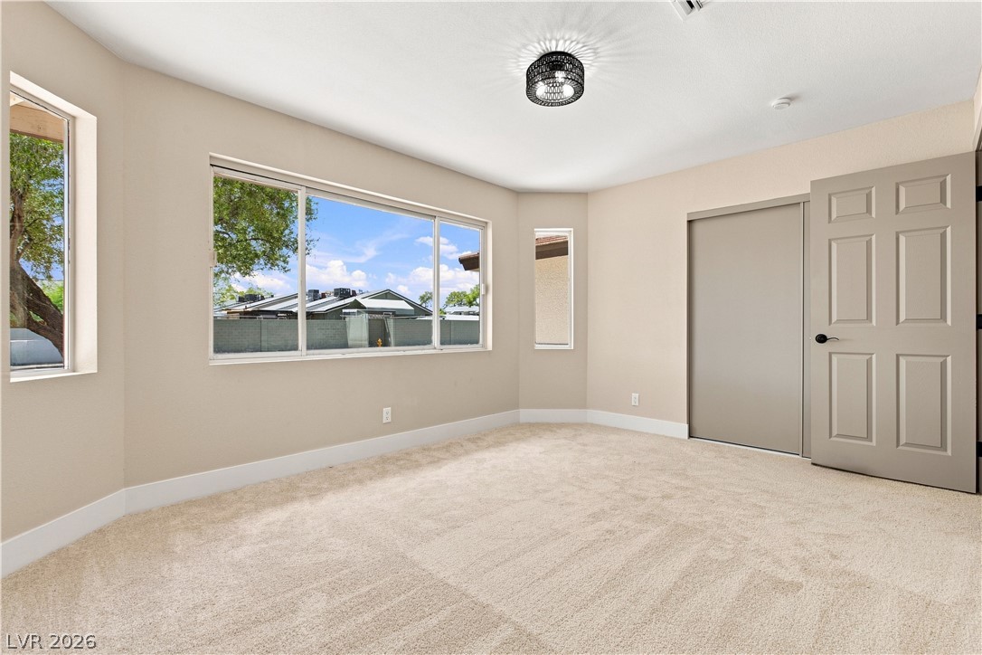 1828 Canterbury Drive Las Vegas NV 89119
