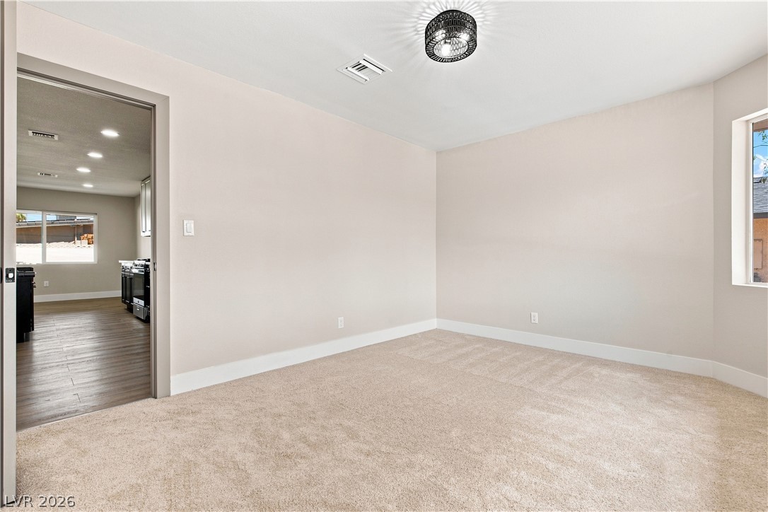 1828 Canterbury Drive Las Vegas NV 89119