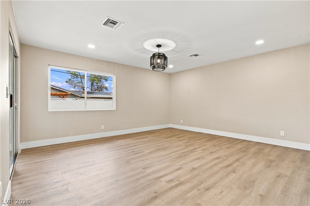 1828 Canterbury Drive Las Vegas NV 89119