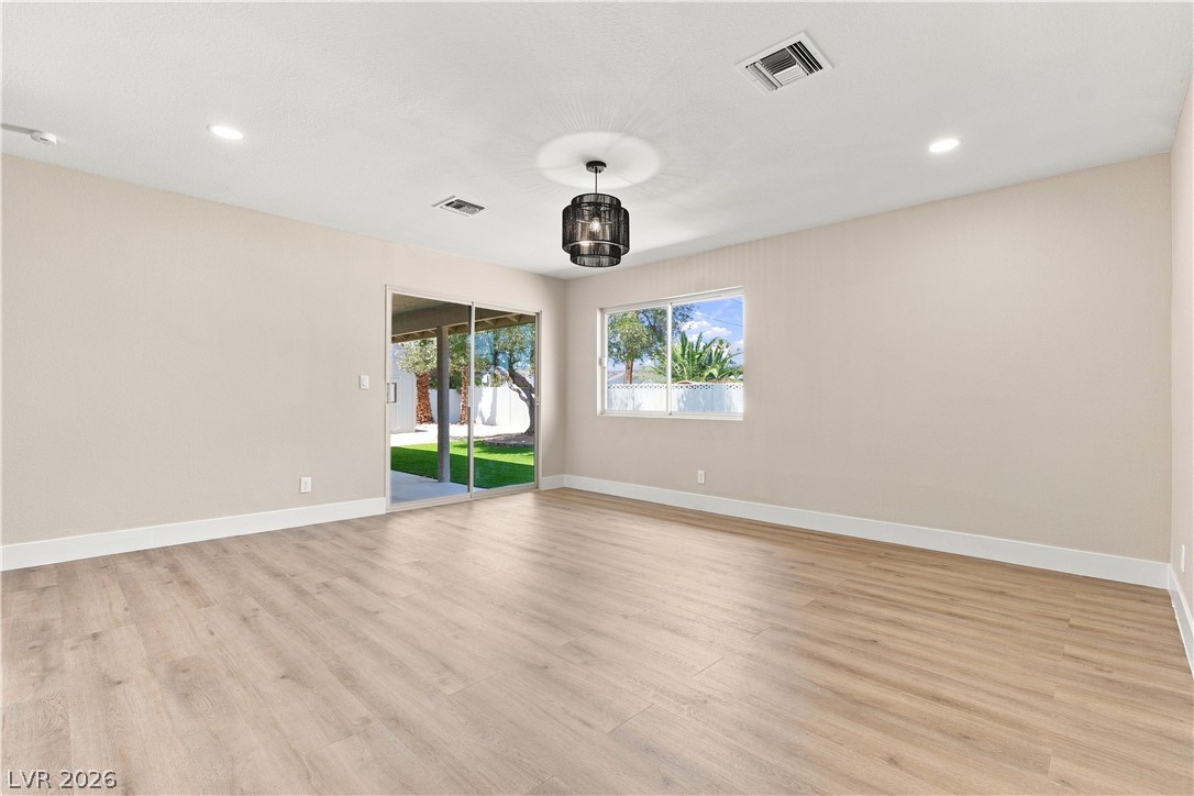 1828 Canterbury Drive Las Vegas NV 89119
