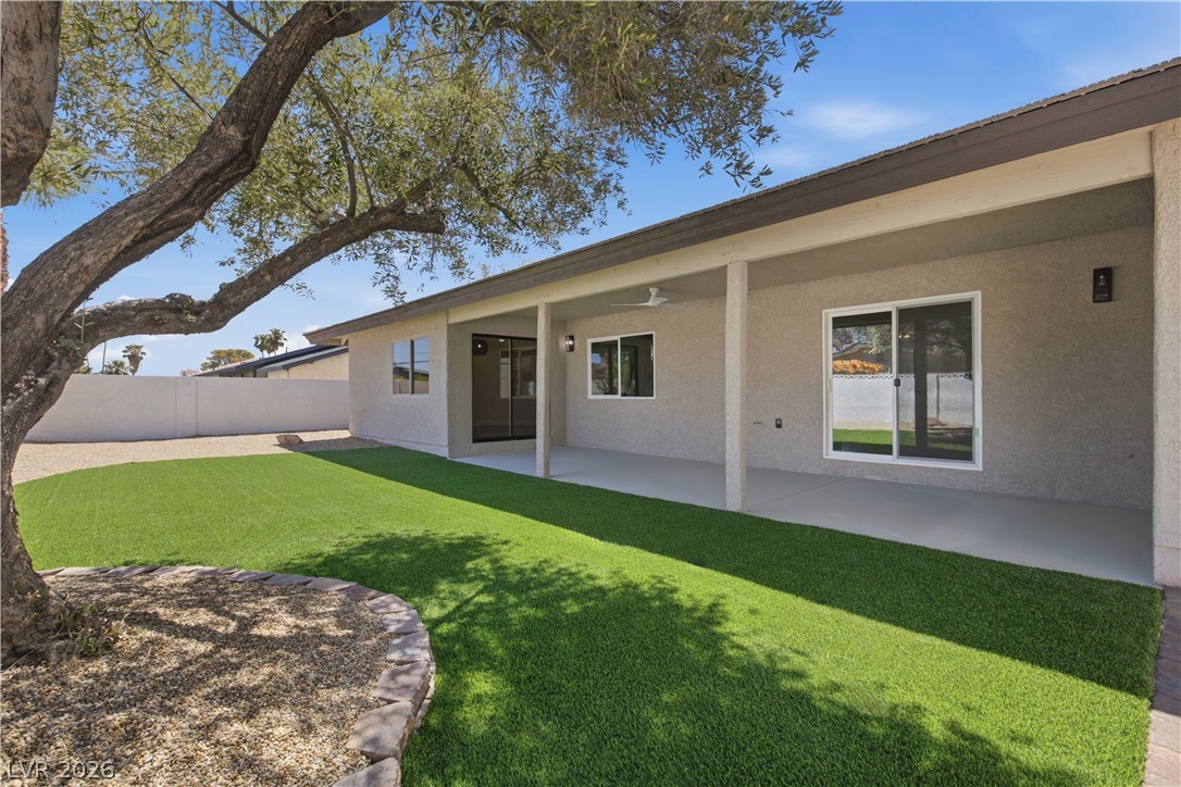1828 Canterbury Drive Las Vegas NV 89119